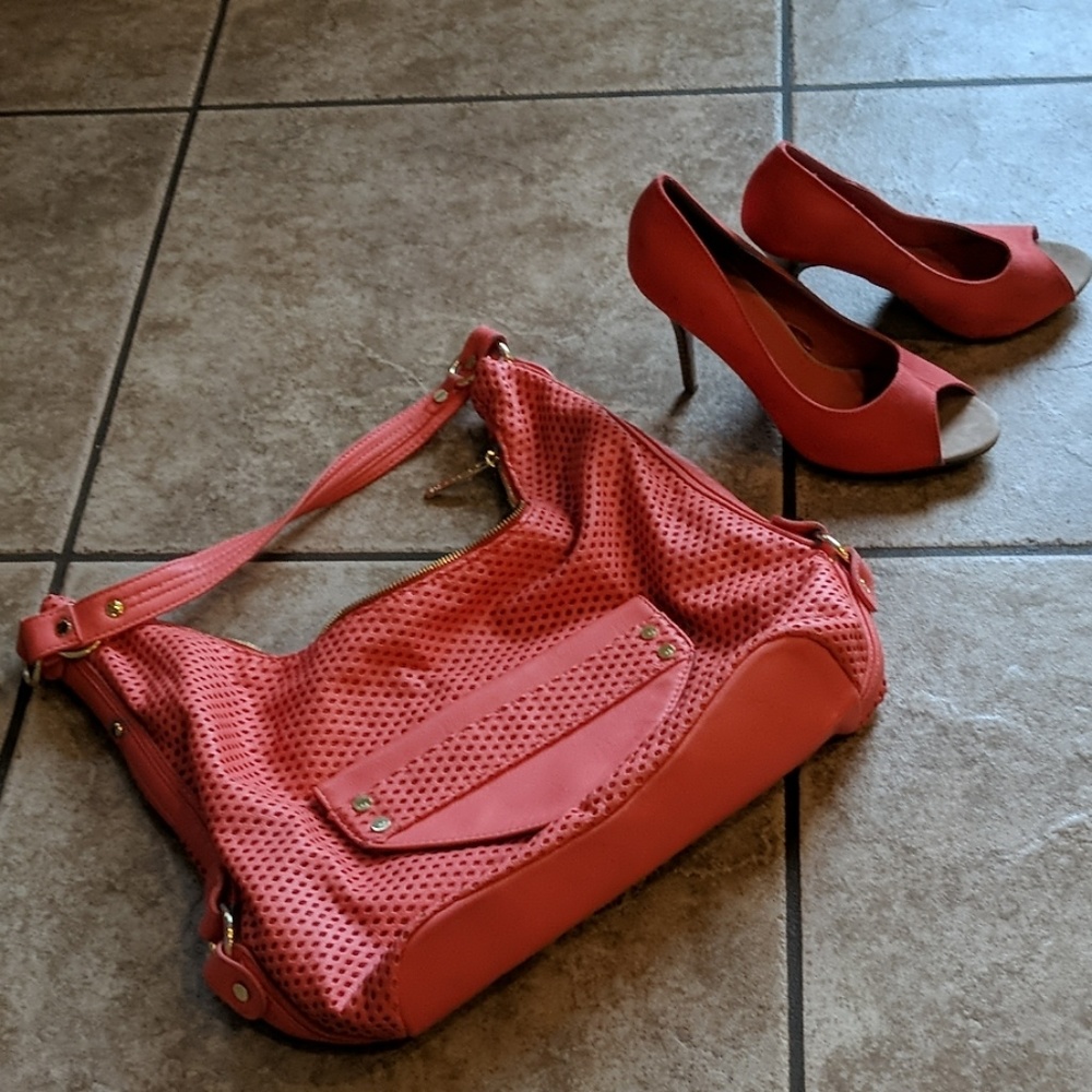Charming Charlie coral suede peeptoe high heels 10 - Picture 5 of 11